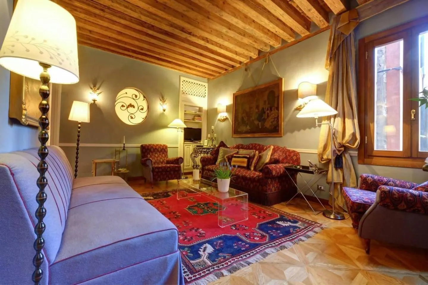 Apartment Campanile Alla Canonica Design House Venice