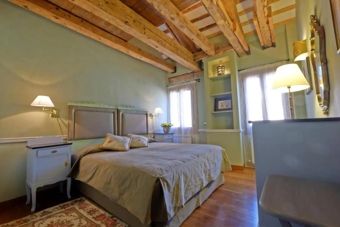 Campanile Alla Canonica Design House Venedig Italien